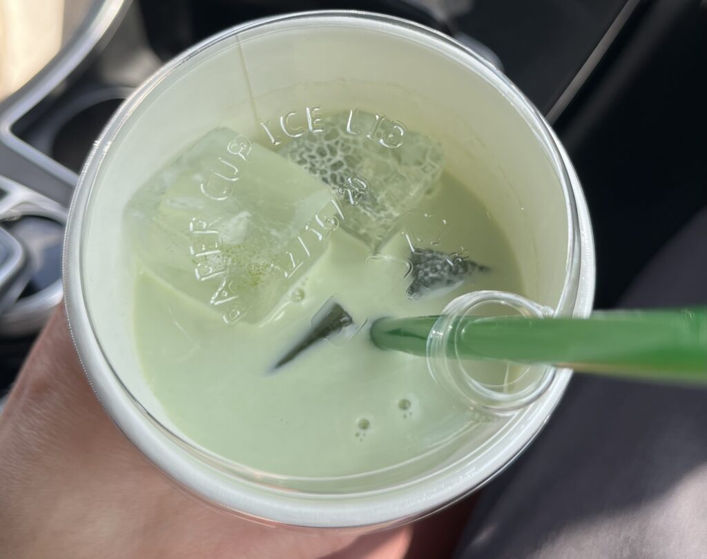 抹茶ラテ