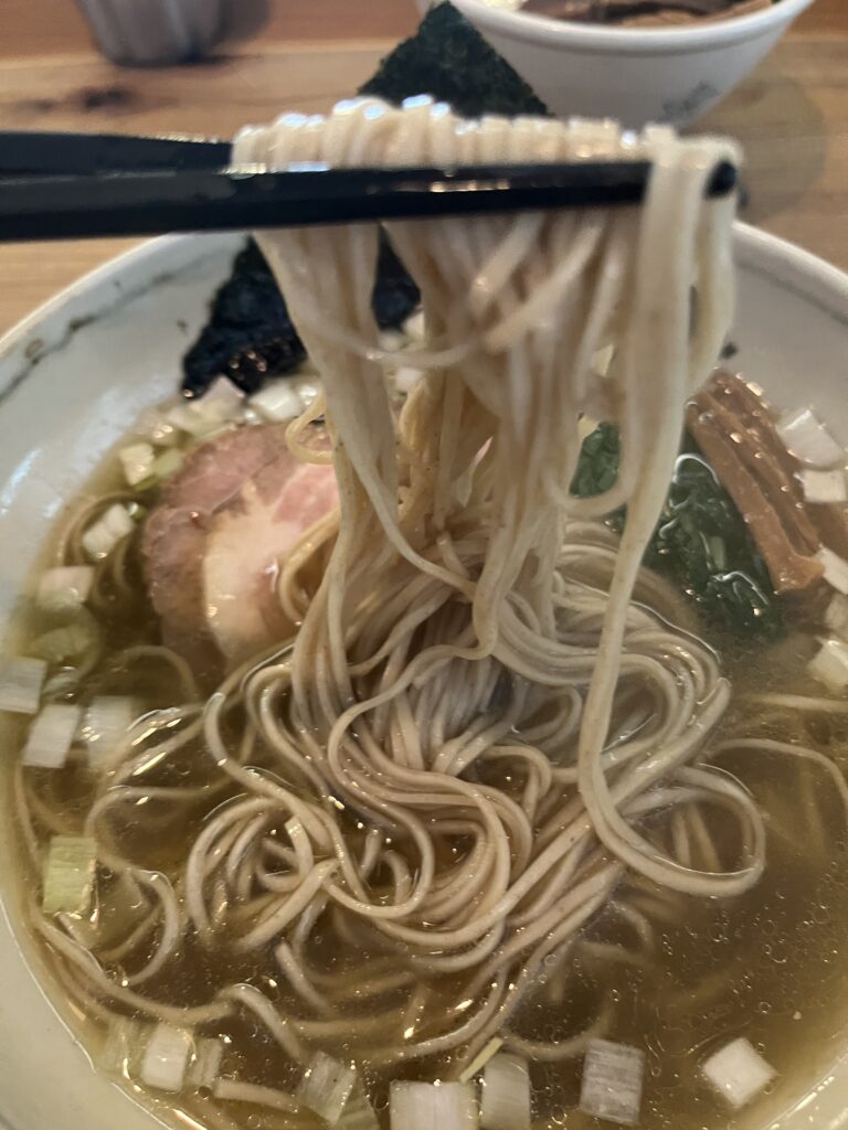 麺リフトアップ