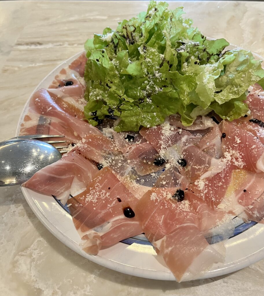 サラダ